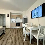 E&K Apartment I